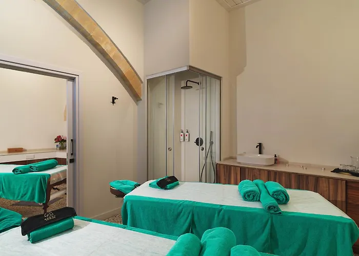 Leonardo Boutique Hotel Larnaca